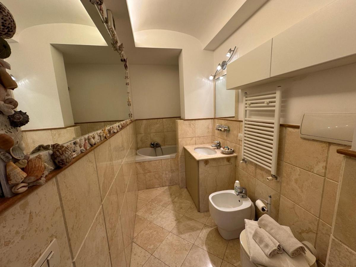 Pf Luxury Apartment Petrarca Posillipo Capri View - My Place Naples Extérieur photo